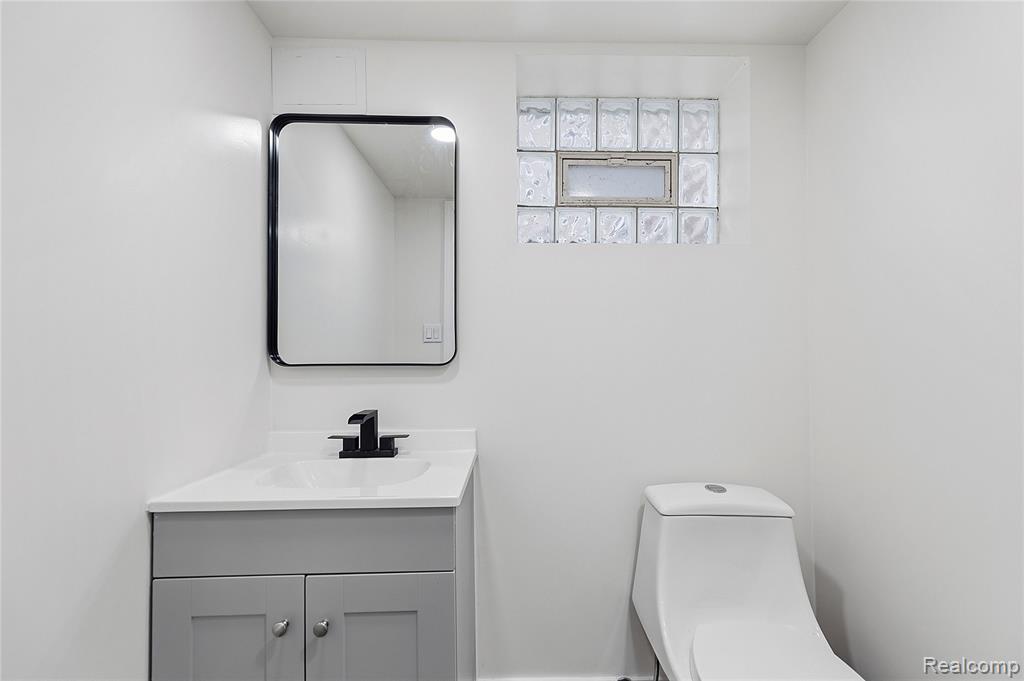 511 Gardenia Avenue, Royal Oak, MI 48067 — Photo 21