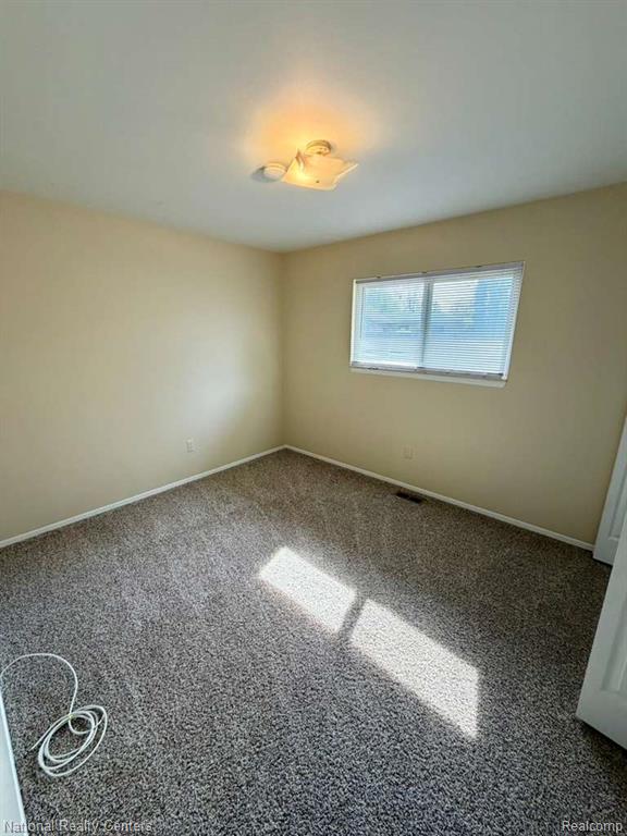 5739 Willow Creek Drive, Canton, MI 48187 — Photo 18