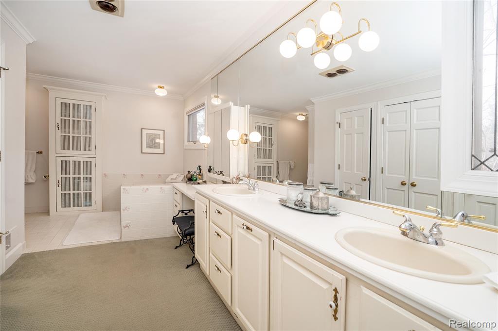 32870 Bingham Lane, Bingham Farms, MI 48025 — Photo 21