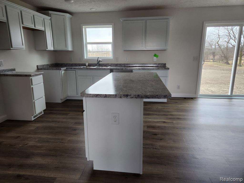 797 Heiss Road, Frenchtown, MI 48162 — Photo 6