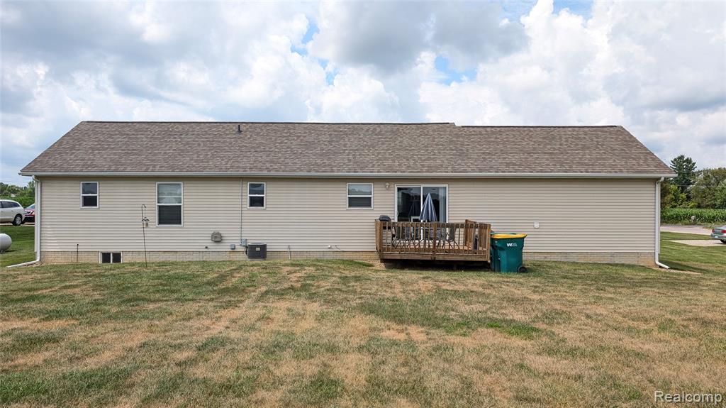 7427 Seymour Road, Swartz Creek, MI 48473 — Photo 2