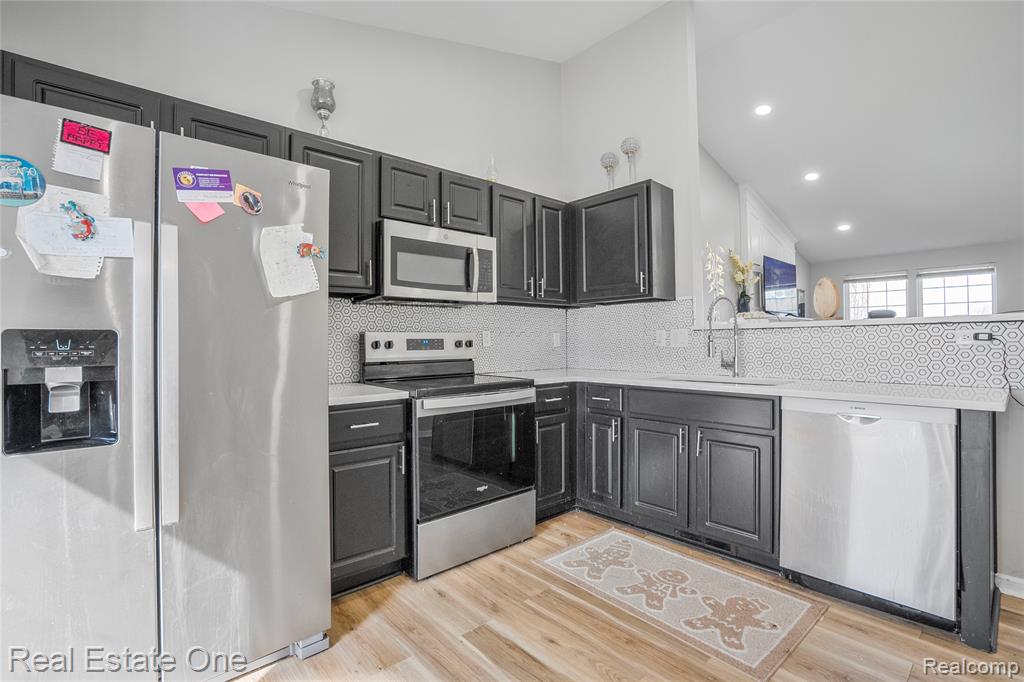 1575 Pebble Beach Drive, Pontiac, MI 48340 — Photo 10