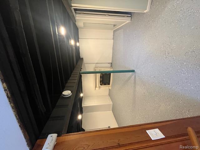 9918 Woodring Street, Livonia, MI, 48150