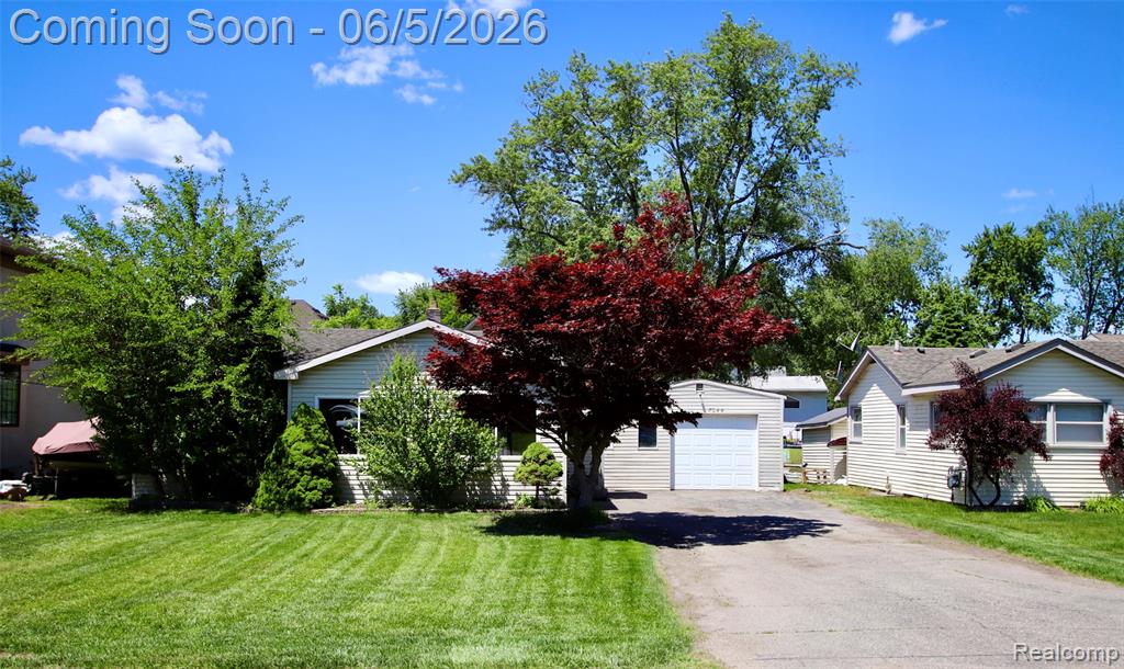 7044 Desmond Road, Waterford, MI 48329 — Photo 3