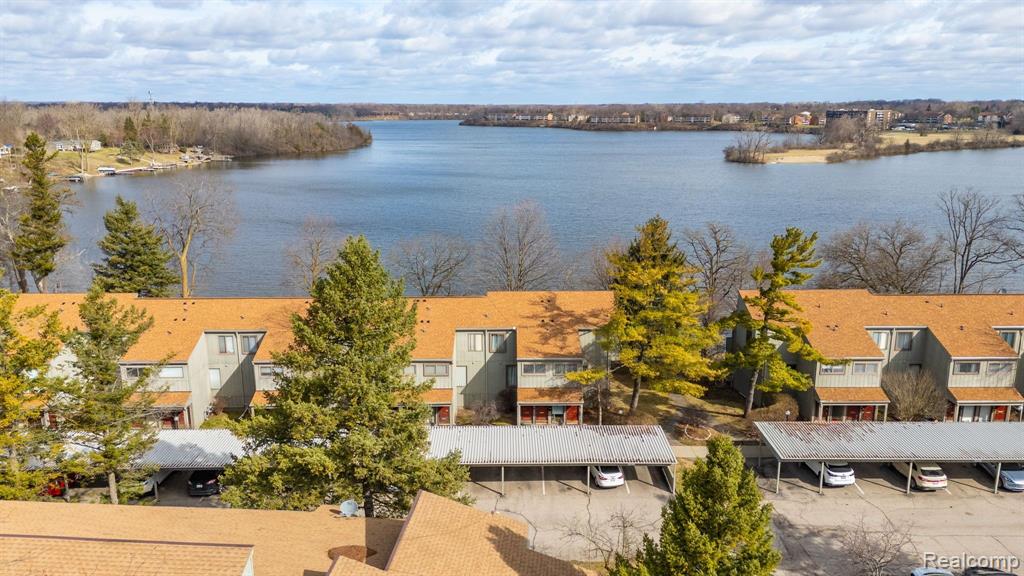 9629 HARBOUR COVE, Ypsilanti, MI 48197 — Photo 3