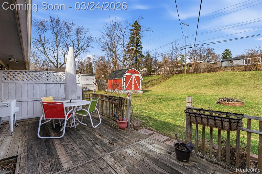 716 Joyceil Drive, Waterford, MI 48328 — Photo 34