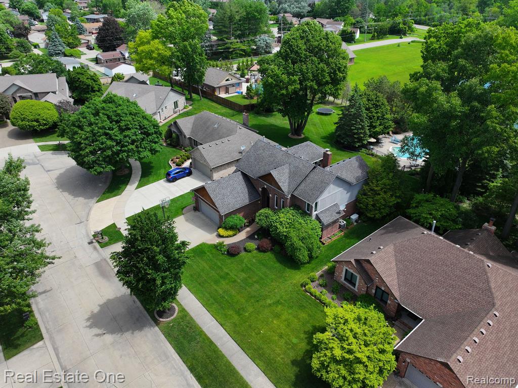 39888 BRYLOR, Clinton Twp, MI 48038 — Photo 73