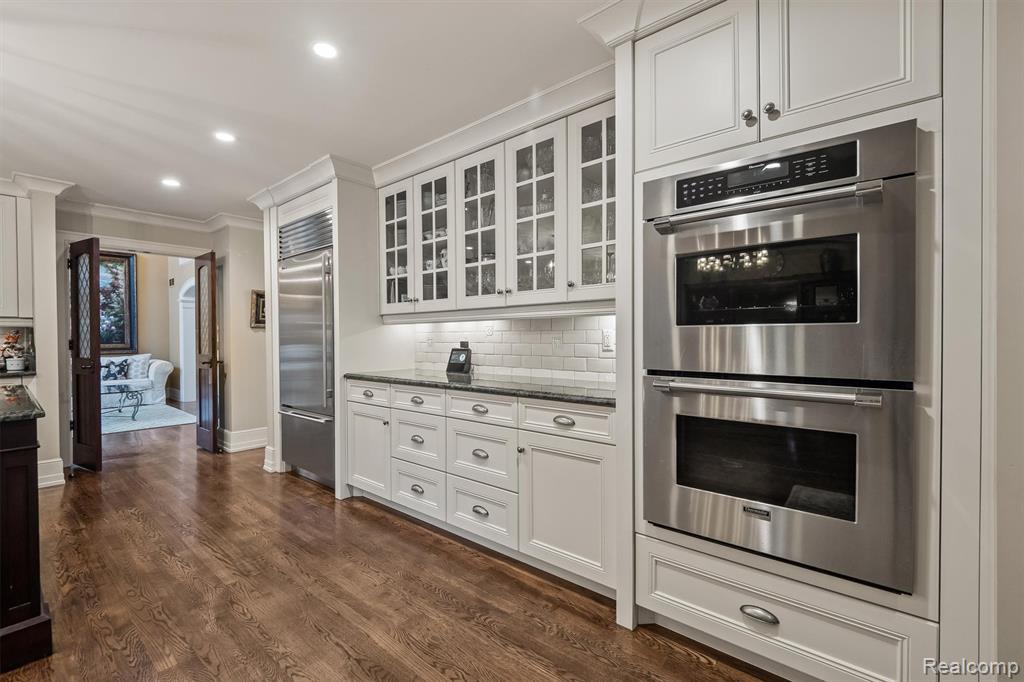 25325 Devon Lane, Franklin, MI 48025 — Photo 7