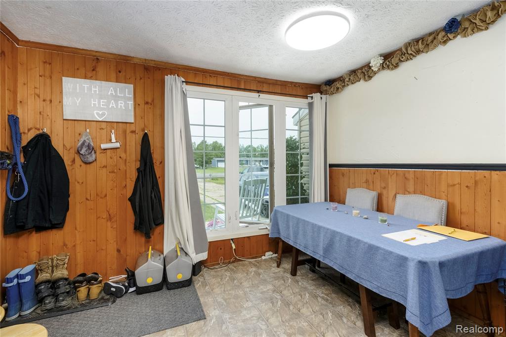 5045 Baldwin Road, Swartz Creek, MI 48473 — Photo 11
