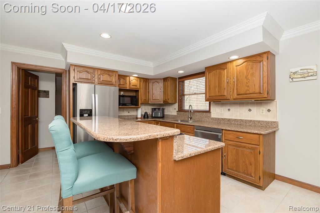 624 Highland Drive, Oxford, MI 48371 — Photo 17