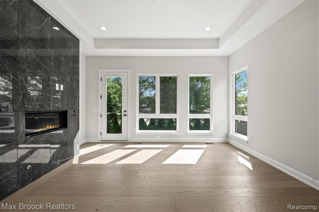 7475 Gramercy Circle, 18, West Bloomfield, MI — Photo 9