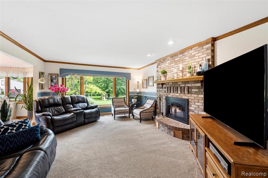 125 Olde Franklin Drive, Howell, MI 48855 — Photo 19
