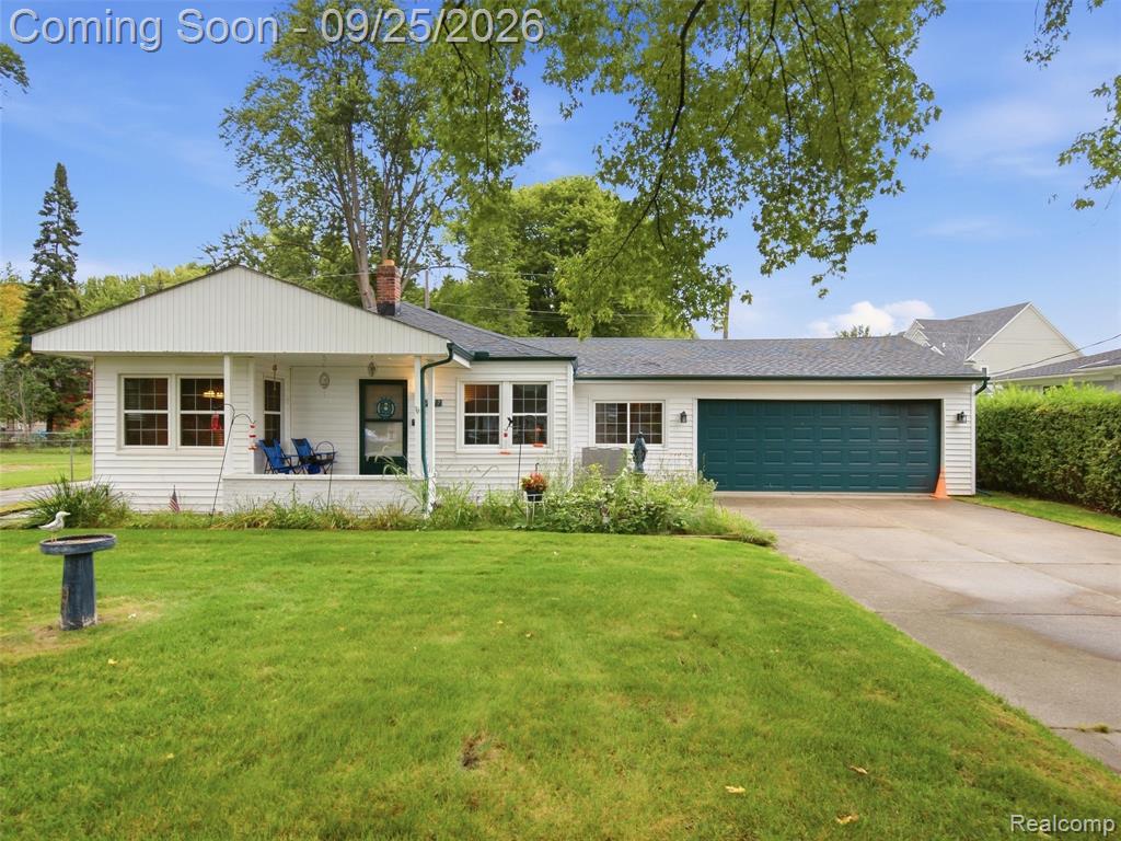 27877 Ponchartrain Street, Harrison Township, MI