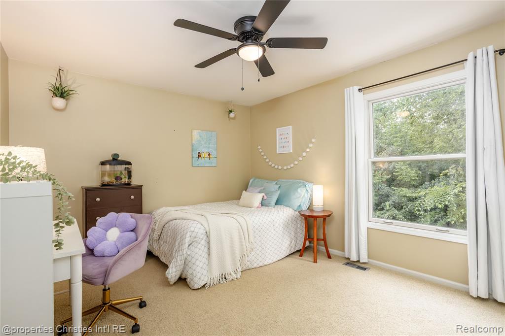 47320 Autumn Park Court, Novi, MI — Photo 32