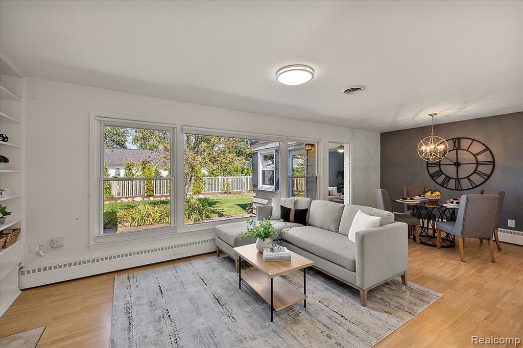 16276 Amherst Avenue S, Beverly Hills, MI 48025 — Photo 5