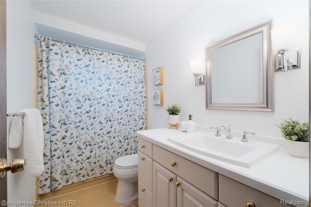 42559 Steepleview Street, Northville, MI 48168 — Photo 34