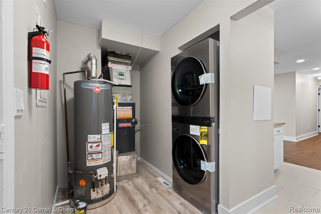 6262 Garden Court, Warren, MI 48091 — Photo 12
