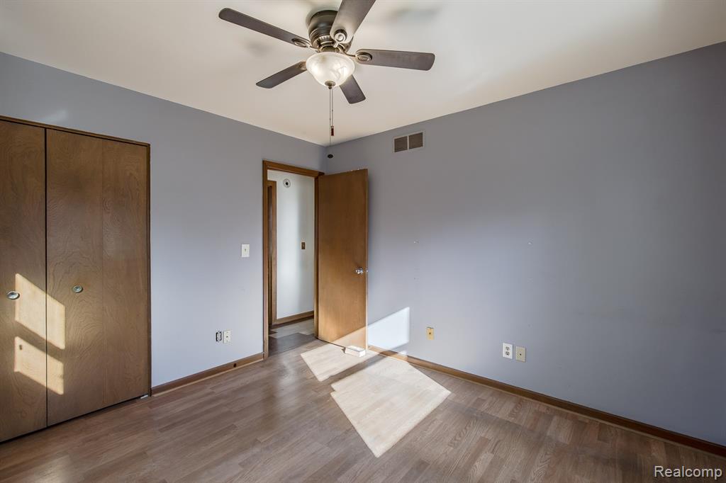 7283 Vanderploeg Lane, Imlay City, MI 48444 — Photo 23