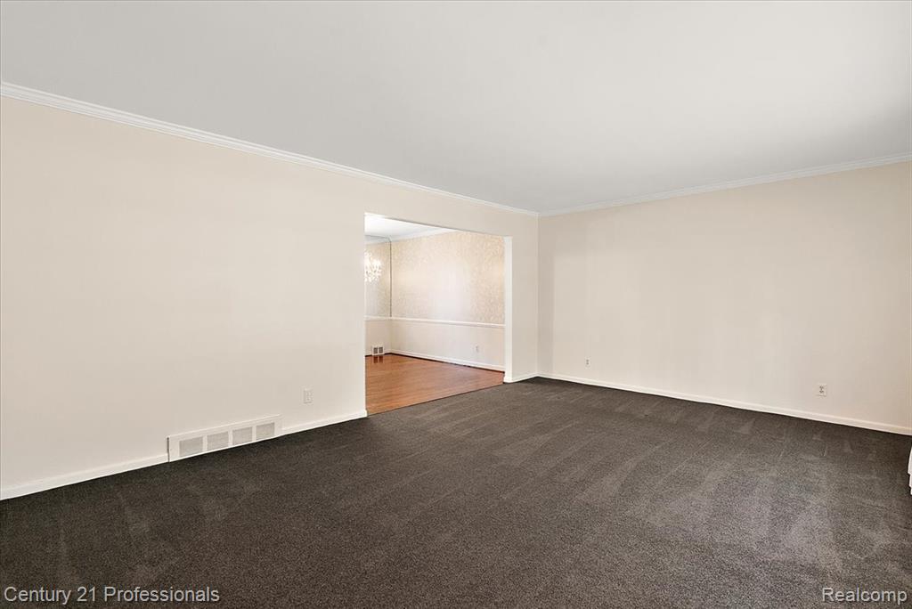 633 Foxhall Road, Bloomfield Hills, MI 48304 — Photo 23