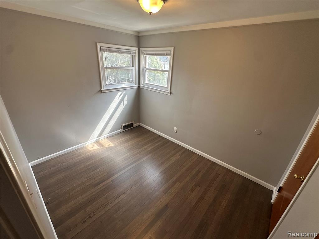 535 Sherbourne Street, Inkster, MI 48141 — Photo 8