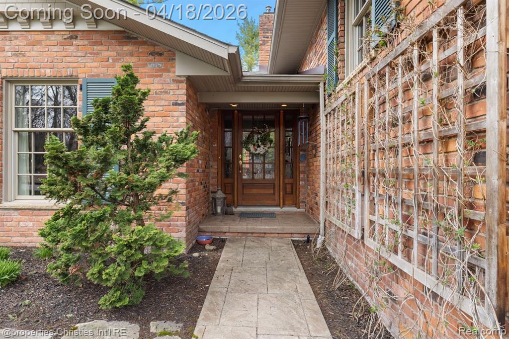 3648 Halla Lane, Bloomfield Hills, MI 48301 — Photo 3