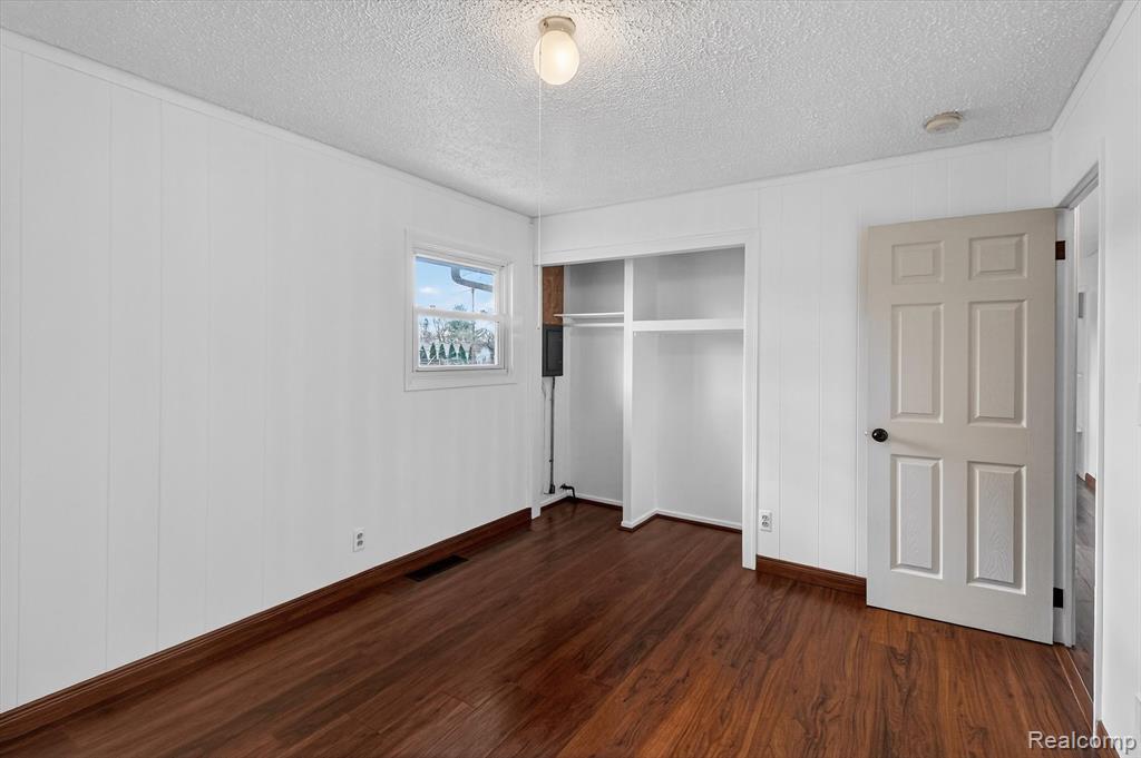 6337 Richalle Street, Brighton, MI 48116 — Photo 28