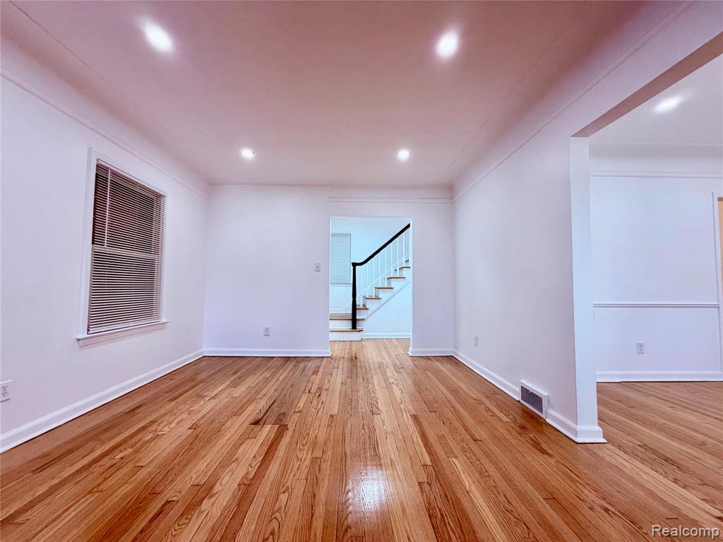 9905 Balfour Road, Detroit, MI 48224 — Photo 17