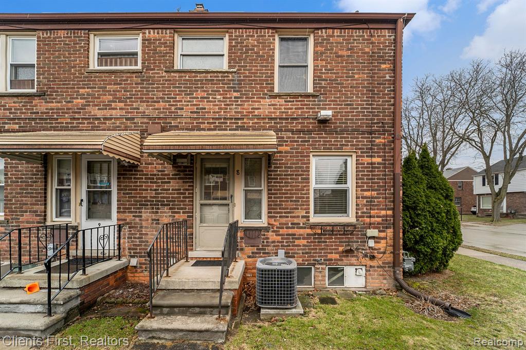 4600 FIRESTONE Street, 8, Dearborn, MI 48126 — Photo 15