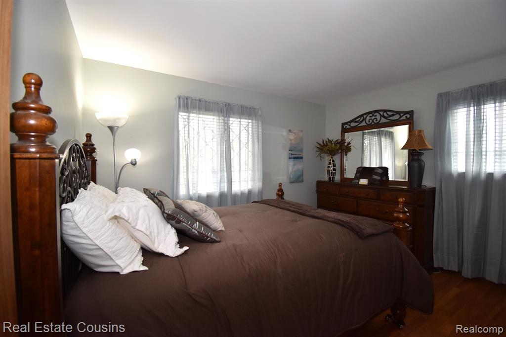 9036 ORCHARD VIEW Drive, Grand Blanc, MI 48439 — Photo 18