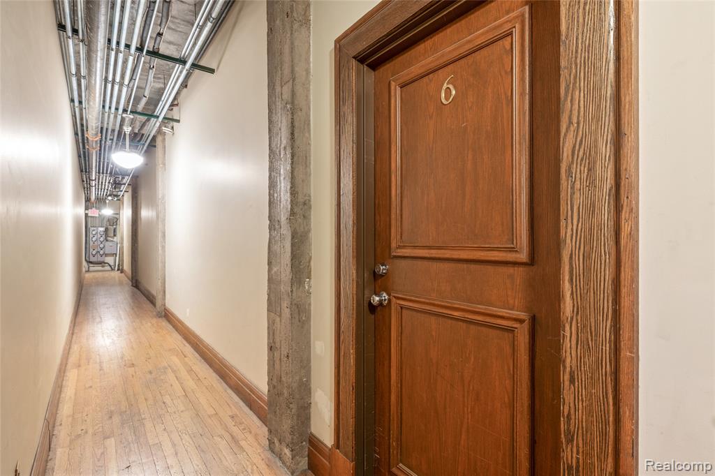 3139 Woodward Avenue - Photo 3
