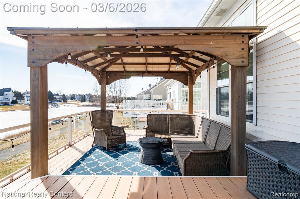 1015 Watersedge Court, Oxford, MI 48371 — Photo 43