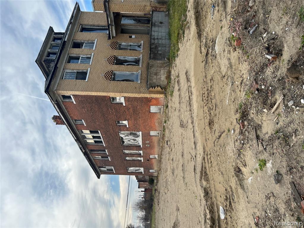 9821 McQuade Street - Photo 3
