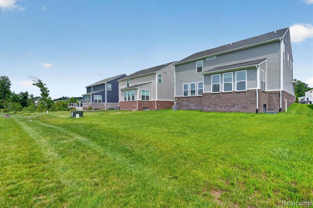 20983 Calabrese Drive, South Lyon, MI 48178 — Photo 39