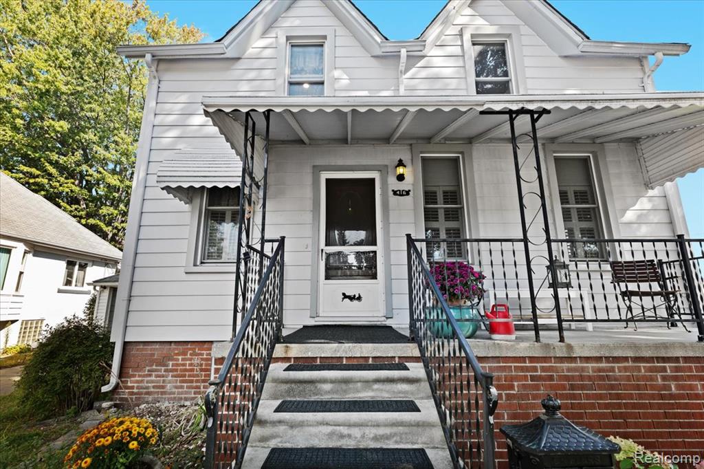 416 Plum Street, Wyandotte, MI 48192 — Photo 5