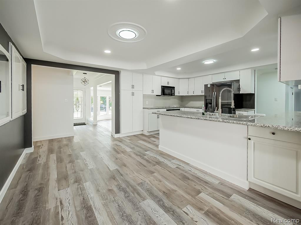 626 Wilwood Road, Rochester Hills, MI 48309 — Photo 4