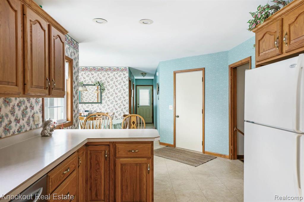 4 MARY LANE COURT, Frankenmuth, MI 48734 — Photo 19