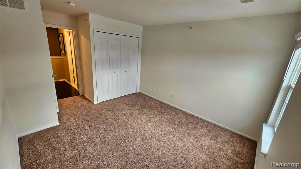 6203 Jasmine Drive, Walled Lake, MI 48390 — Photo 14