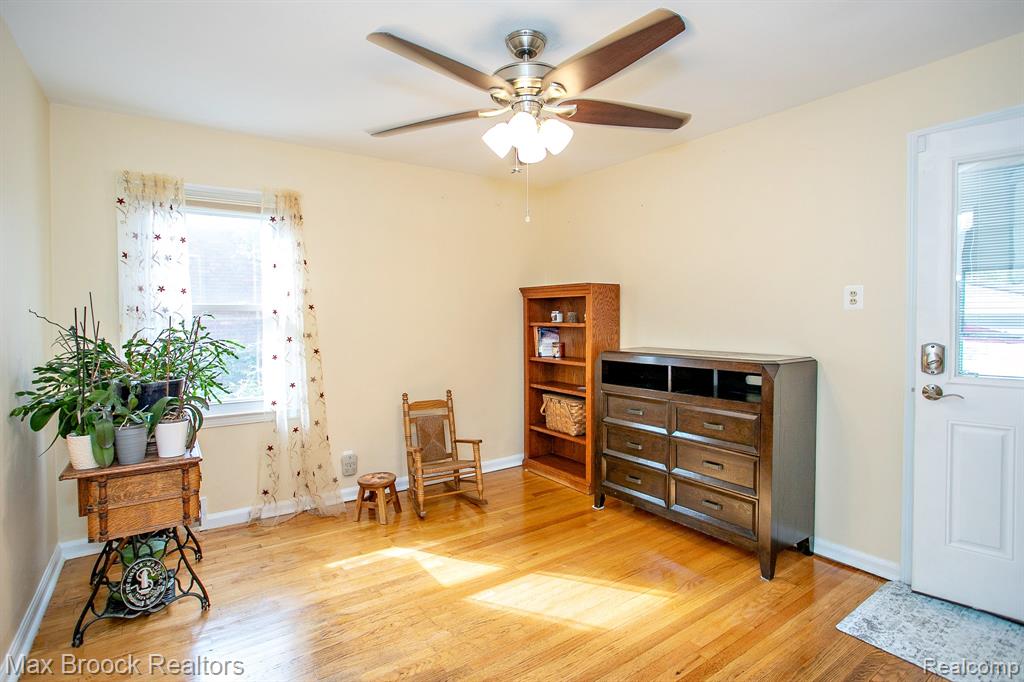 26725 Humber Street, Huntington Woods, MI — Photo 23