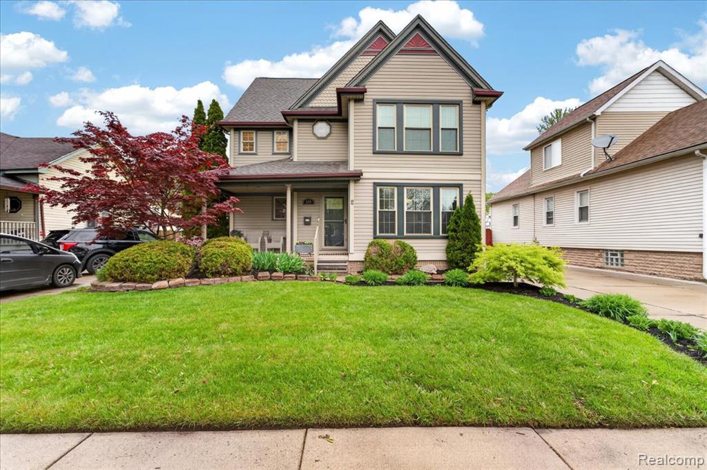 538 Pine Street, Wyandotte, MI 48192 — Photo 3