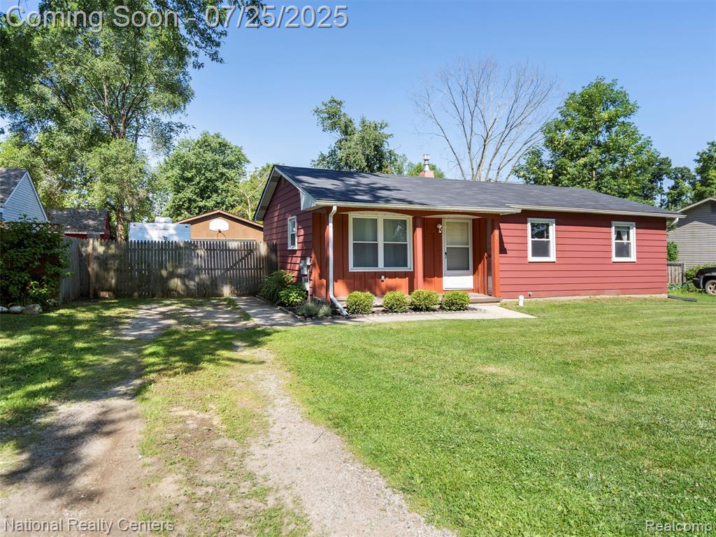 407 Crescent Avenue, Holly, MI 48442 — Photo 3