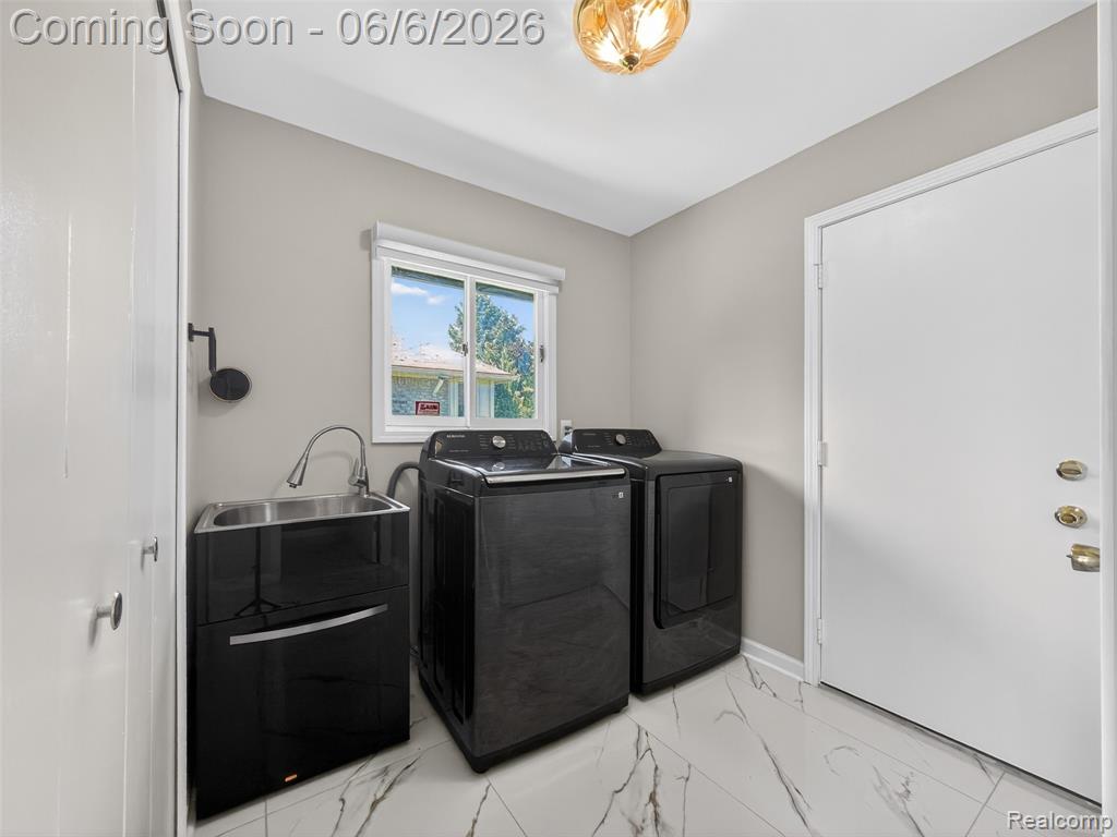 41599 Red Oak Drive, Sterling Heights, MI 48314 — Photo 18