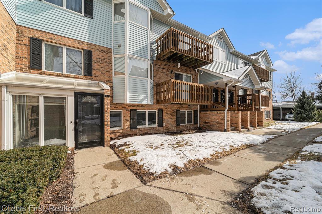 164 PINEWOOD Drive, Plymouth, MI 48170 — front exterior