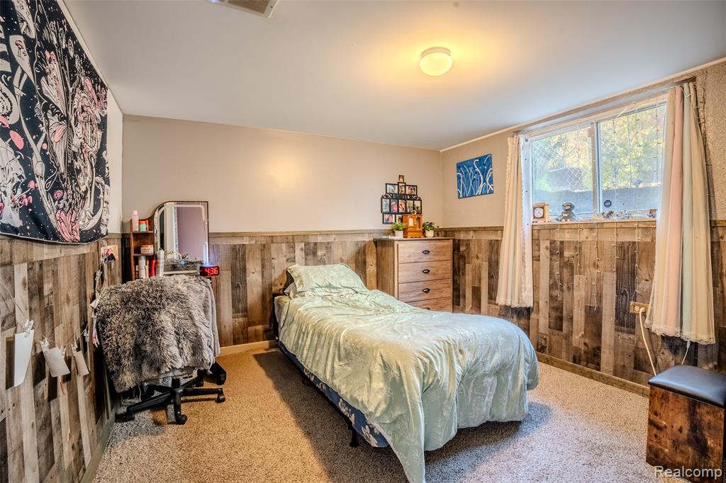 9756 Janet Street, Taylor, MI 48180 — Photo 19