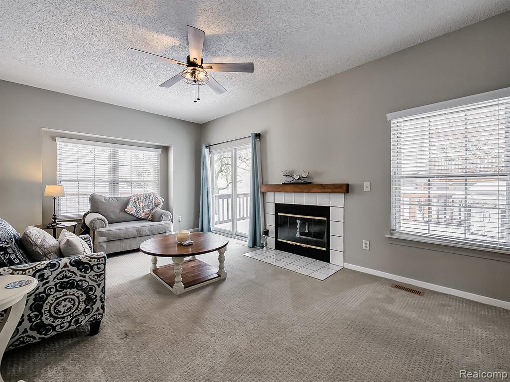 41399 Belden Circle, Novi, MI 48377 — Photo 3