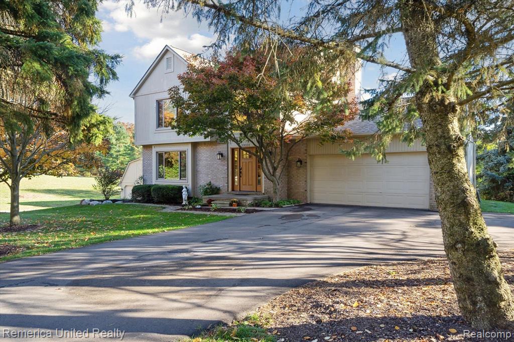 59031 MONTEGO Drive, New Hudson, MI 48165 — Photo 6