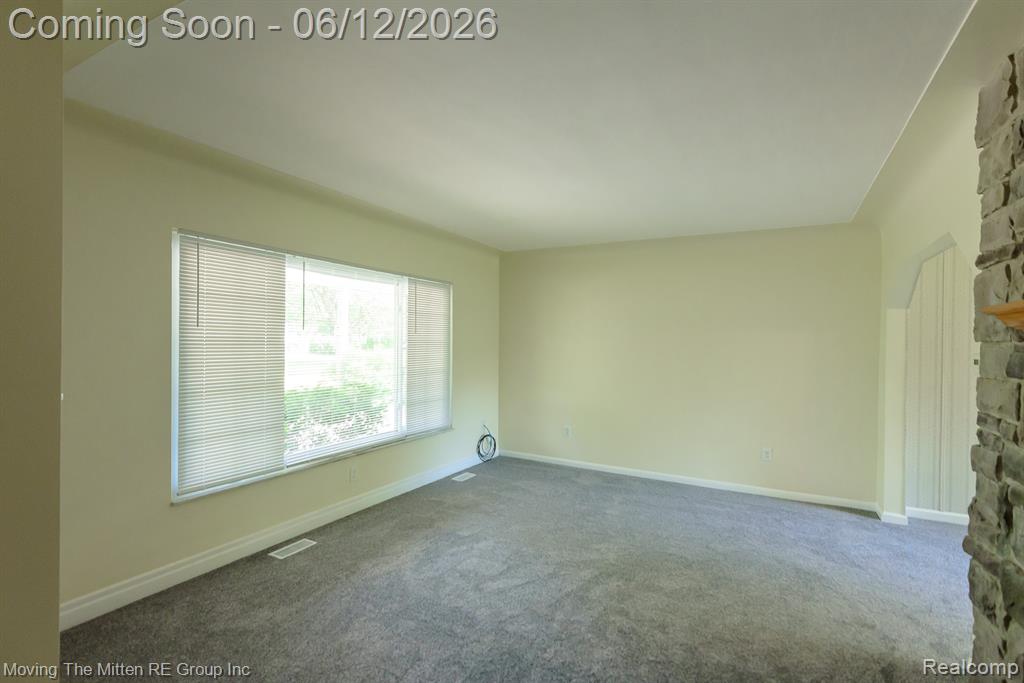 35382 Eldon Drive, Rockwood, MI — Photo 7