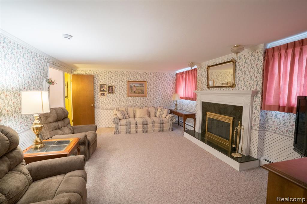 4180 DEVONSHIRE Street, Trenton, MI 48183 — Photo 33