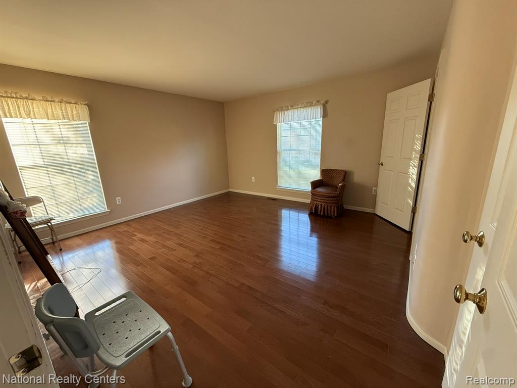59291 Royal Oak Court, Washington, MI — Photo 10