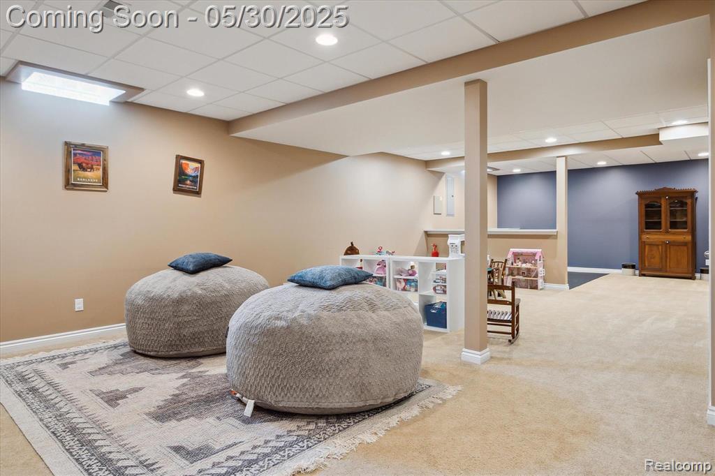 9267 Richfield, Livonia, MI 48150 — Photo 34