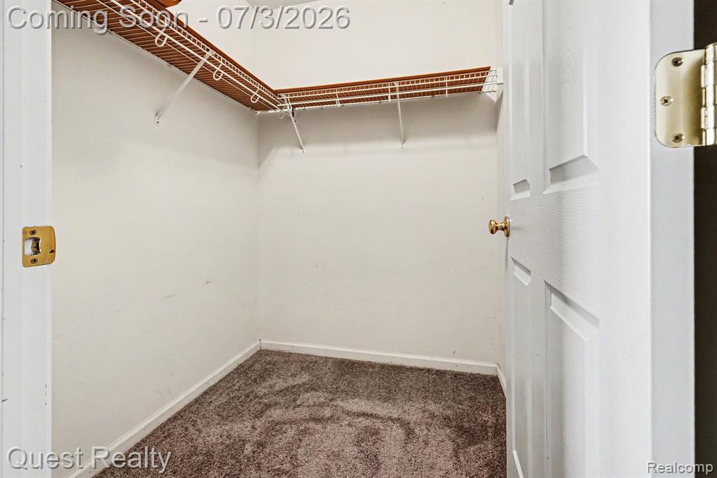 168 Amys Walk Walk, Auburn Hills, MI 48326 — Photo 14